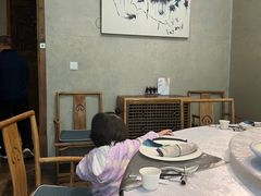 -箱美术馆私房菜(水晶郦城店)