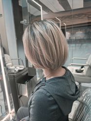 -PE SALON