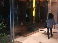 -上海龙之梦万丽酒店