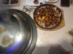 -船梆煮•蒸汽海鲜·炉火烤肉(五四广场店)