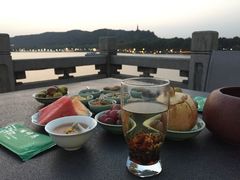 -湖畔居茶楼(湖滨店)
