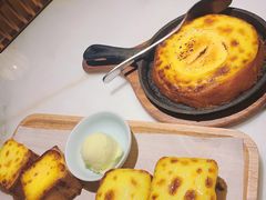一代闷骚南瓜-弄堂里(西溪龙湖天街店)