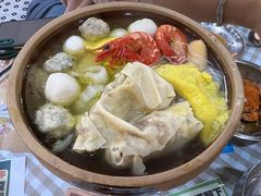 本帮全家福盆菜砂锅-阿金大白·上海菜馆(新天地店)
