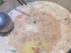 -四季喧黔味豆米火锅(万达广场店)