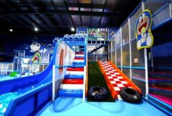 -哆啦爱梦儿童乐园(住邦城市广场店)