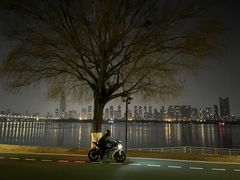 -武昌江滩