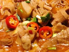 千岛湖笋干煲-姜君·千岛湖鱼头馆(浦东大道店)