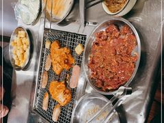 -英雄故事地摊烤肉(马驹桥店)