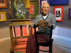 -曼谷杜莎夫人蜡像馆