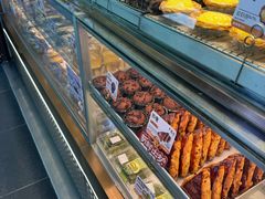 -鲍师傅糕点(江苏路店)