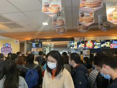 等位区-麦当劳(曲阳店)