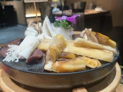 -一朵菌·野生菌探索家火锅(南亚店)