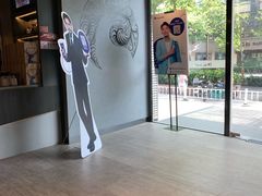 -瑞幸咖啡(新世界中心店)
