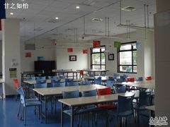 -上海德威外籍人员子女学校(浦东校区)