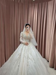 -PAI婚纱礼服设计馆【大牌租赁/高级定制】