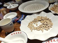 -那家老院子东北菜·饺子·小鸡炖蘑菇(艳华街店)