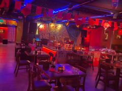 -夜火烤摊·东北烧烤酒场·老杨小黄鱼