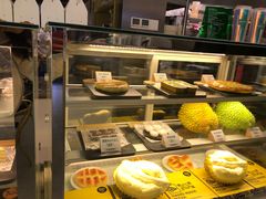 面包甜点陈列柜-猫王榴莲世家(三里屯SOHO商场店)