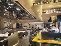 大堂-领鲜天下·焗海鲜·花胶鸡(天目里店)