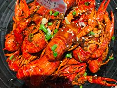 -巴厘龙虾·榜首油焖大虾(音乐学院·沿江酒馆店)