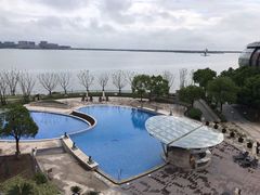 -上海滴水湖皇冠假日酒店