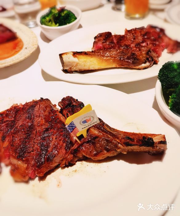 Wolfgang’s Steakhouse 沃夫冈牛排馆(上海白玉兰广场店)肉眼牛排图片