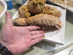 -三亚火车头万人海鲜广场