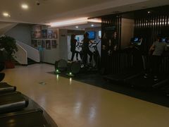 -懒人Club运动健身·运动康复·私教(三迪中心店)