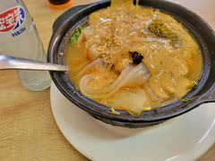 -小街曹师傅砂锅麻辣烫(亚泰大街店)