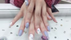 -吉吉靓甲美睫