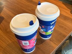 -瑞幸咖啡(凯德龙之梦莘庄店)