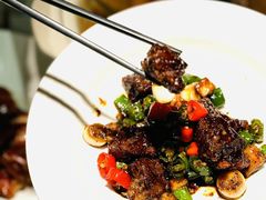 -滩外滩·本帮江浙菜(新天地店)