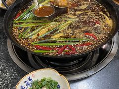 -石灰市毛记烧鸡公(解放碑店)