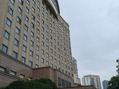 -山明水秀大饭店