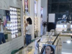 -世纪大明眼镜·蔡司战略授权店(汉街店)
