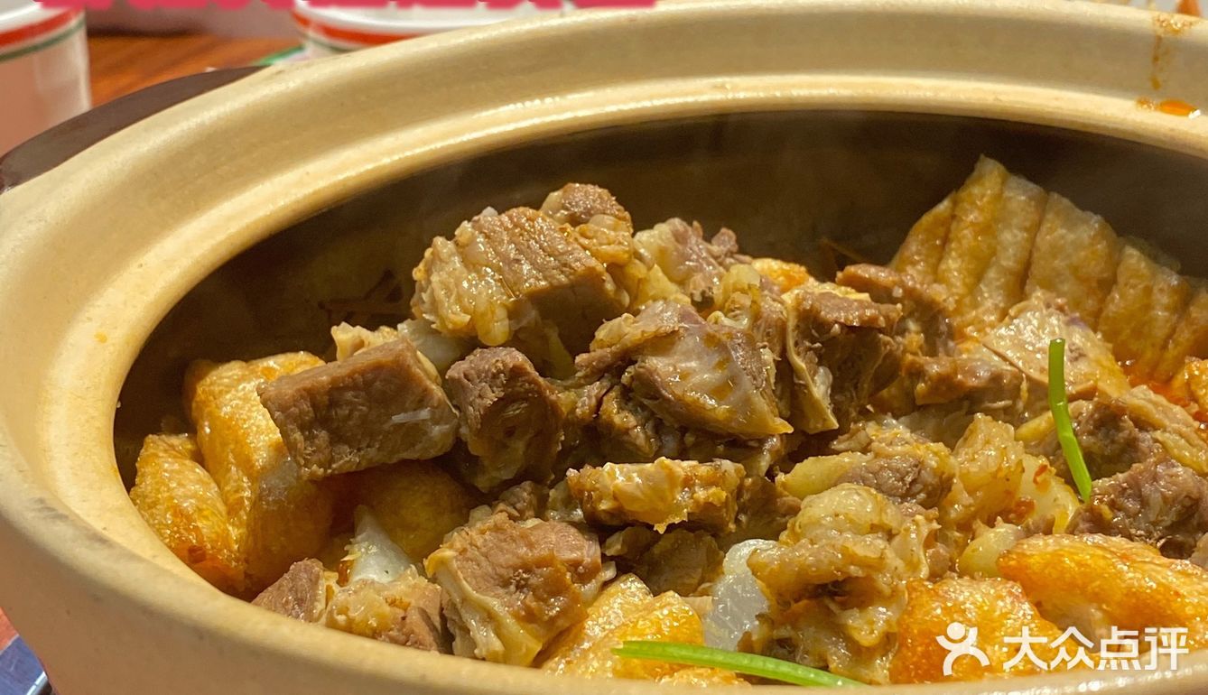 杨帆夜市是什么神仙地方，冬天吃这个真的好爽哦