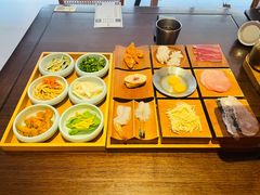 -银米·云南传统过桥米线(双廊黑金冠店)