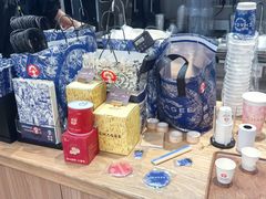 -霸王茶姬(上海静安大悦城店)