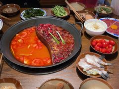 -萍姐火锅·公路夜市(武汉首店)