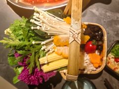 -湊湊火锅·茶憩(合生汇购物中心店)