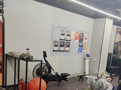 -乐刻运动健身(同曦假日百货店)