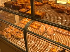 -好利来(康虹路店)