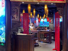 -靓寨酸汤火锅(时尚天河东一街店)