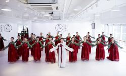 -深舞形体民族舞蹈工作室