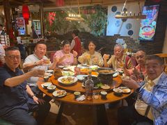 -老滇山寨•云南特色菜•地方菜•民族风情歌舞表演(金碧店)