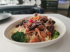 -马克西姆俄罗斯餐厅(通亚街店)