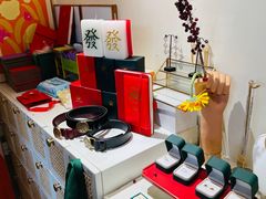 -LADY FAFA(巨鹿路陕西南路路口店)