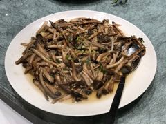 油盐蒸荔枝菌-花城苑广府菜(侨鑫店)