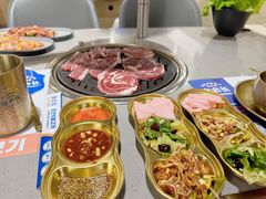-金会长自助海鲜·烤肉(人民广场店)