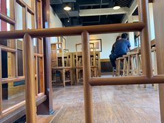 三层座位-星巴克臻选(北京前门大街店)
